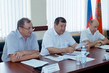 Мировой судья сможет не снимать мантию